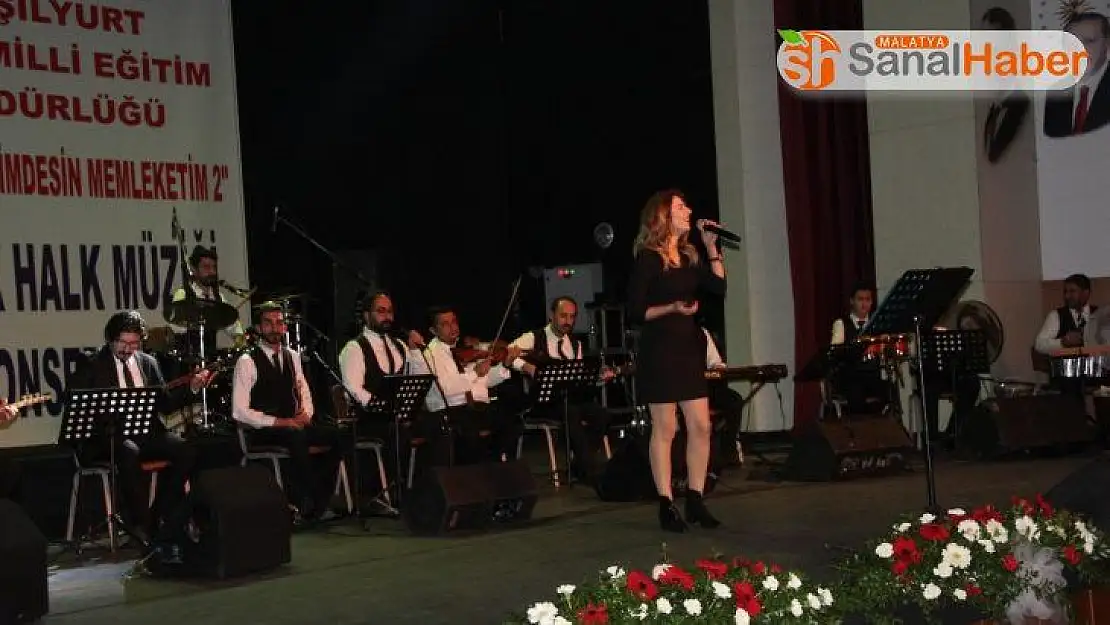 Öğretmenler Korosu konseri ilgi gördü