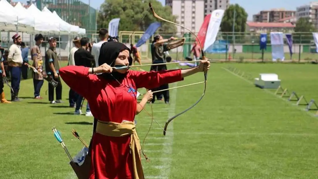 'Oklar hedefi buldu, turnuva şampiyonları belli oldu'