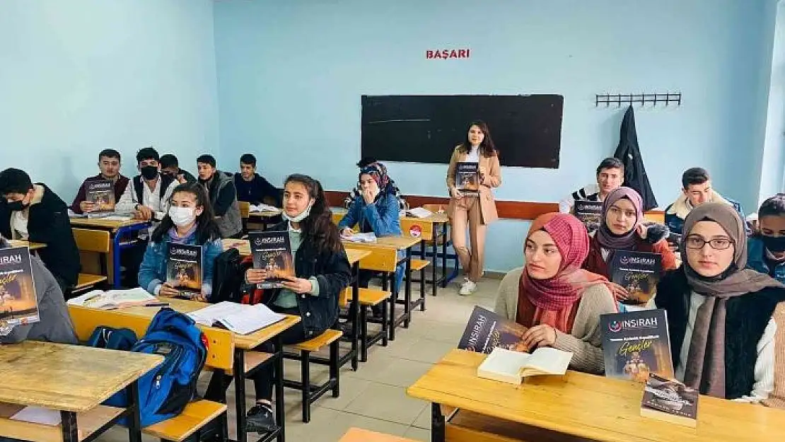 'Okul dergisi `İnşirah´ çıktı'