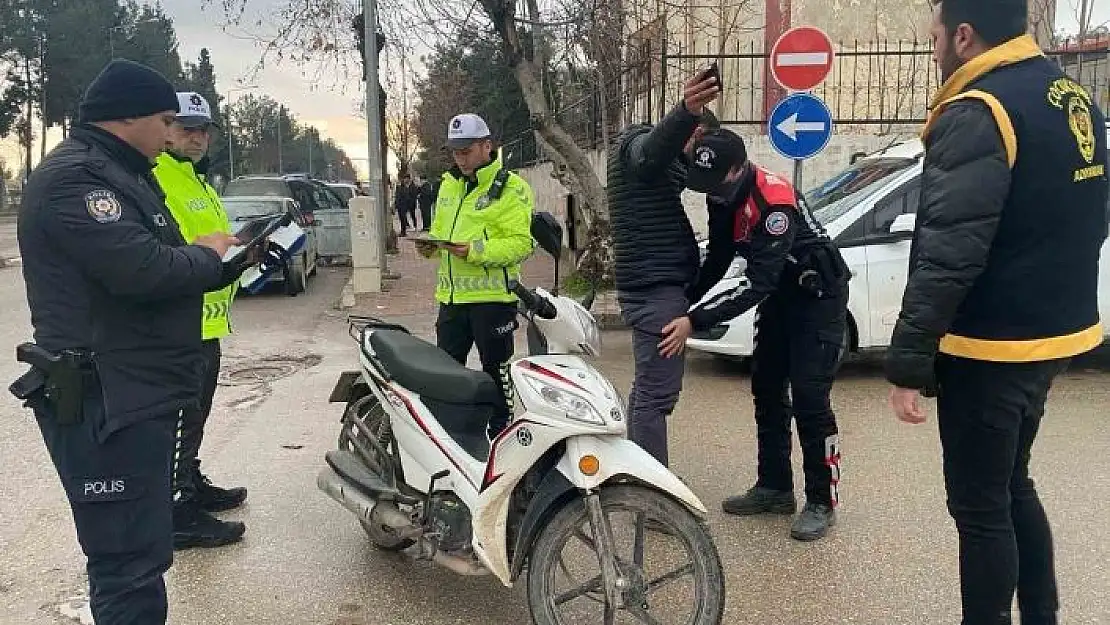 'Okul önlerinde asayiş denetimi yapıldı'