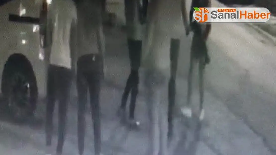 Ölümle biten silahlı şakalaşma kamerada