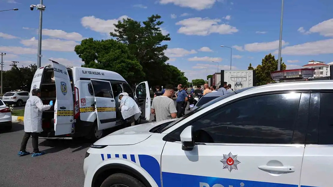 Önce annesinin mezarını ziyaret etti, sonra canına kıydı