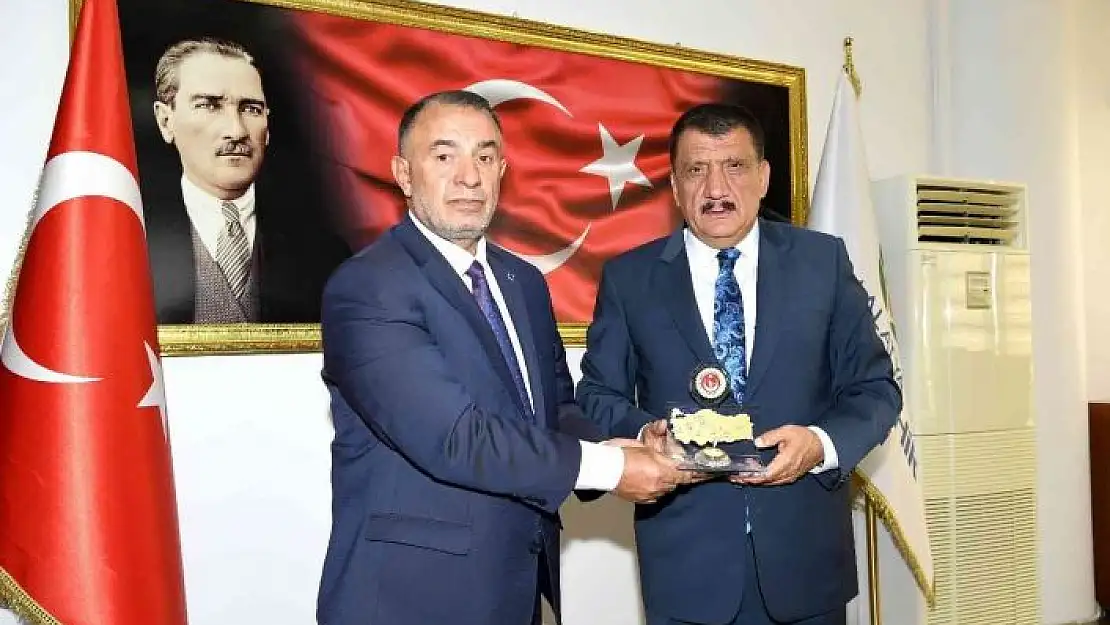 'Öndeş´den başkan Gürkan´a ziyaret'