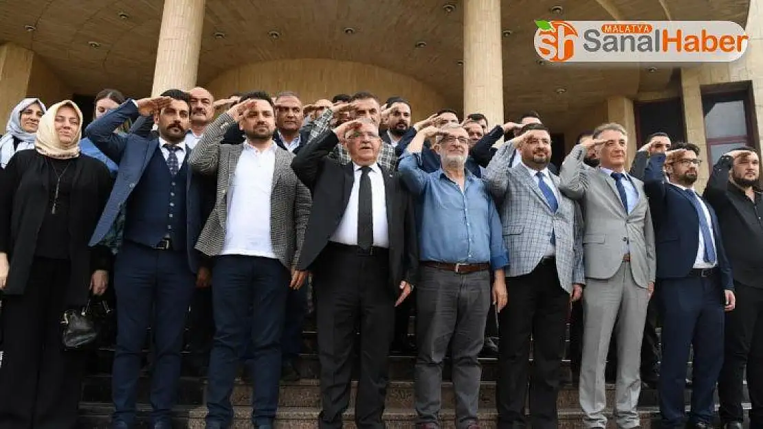 Onikişubat Belediyesi'nden 'Barış Pınarı Harekatı'na destek
