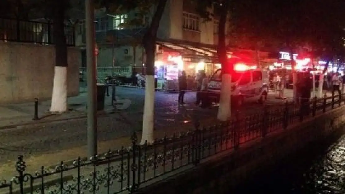 Orduevi Ve Mit Binası Önünde Şüpheli Paket Alarmı