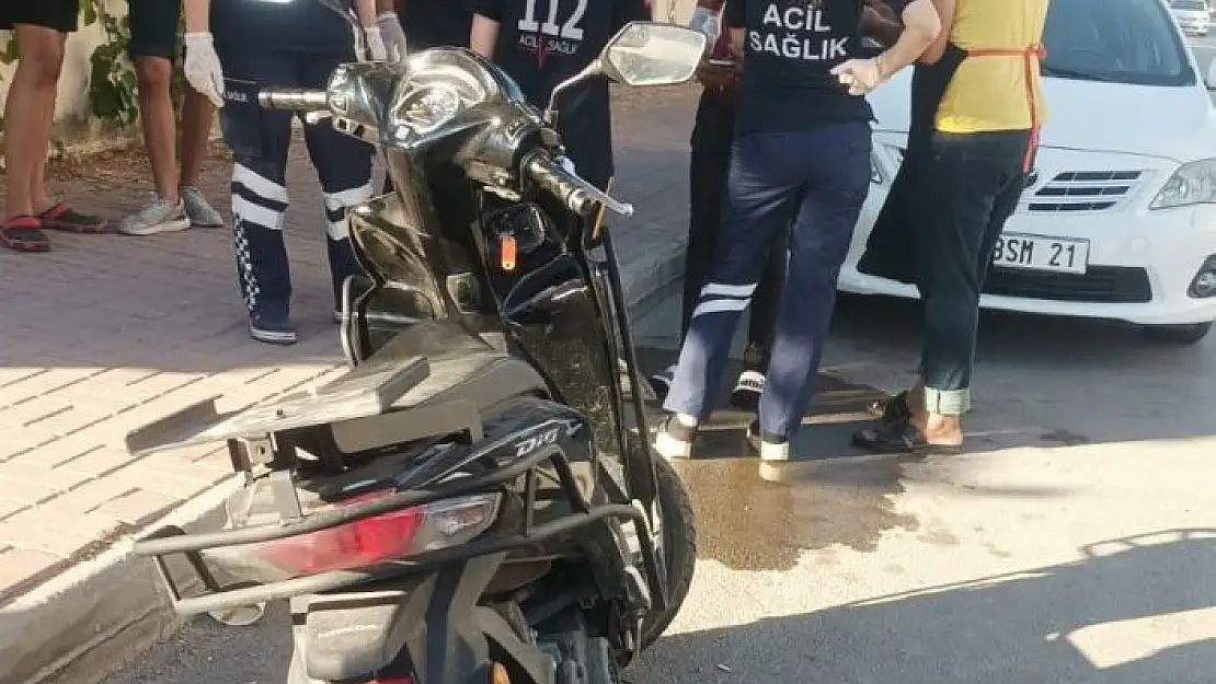 'Otomobil ile motosiklet çarpıştı: 1 yaralı'