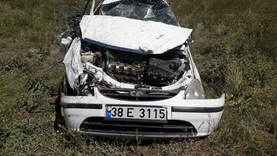 Otomobil şarampole uçtu: 7 yaralı