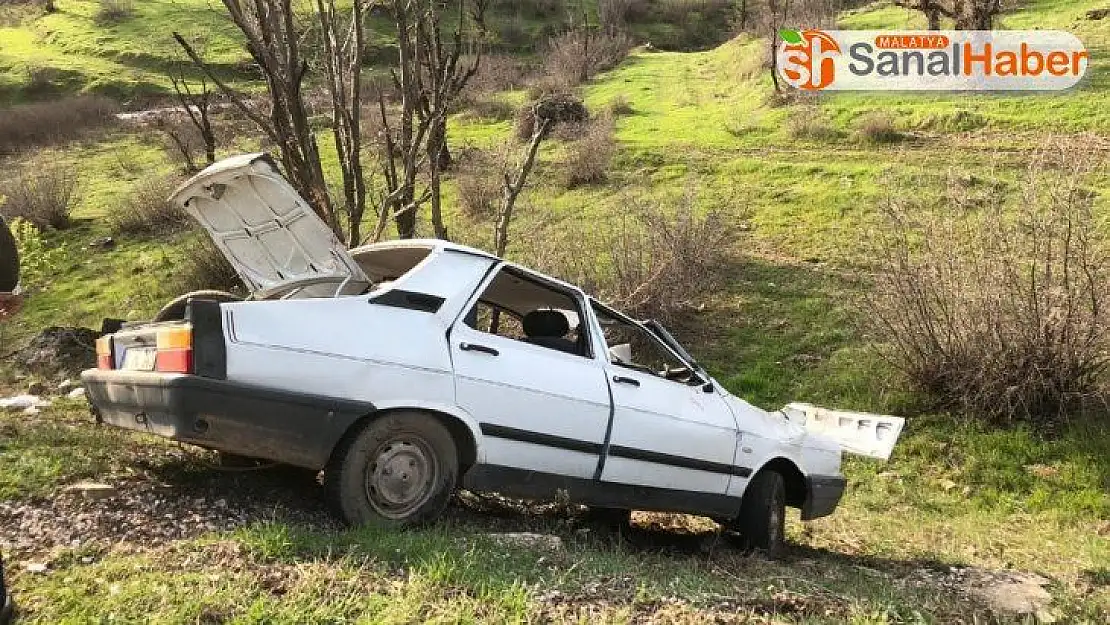 Otomobil şarampole yuvarlandı: 2 yaralı