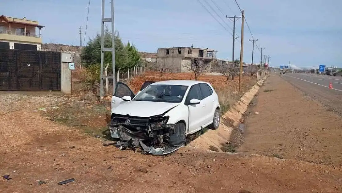 'Otomobil sulama kanalına düştü: 3 yaralı'
