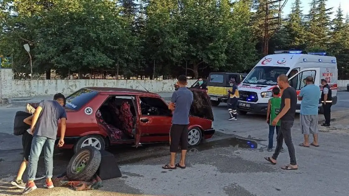 'Otomobilde sızan LPG bomba gibi patladı: 3 yaralı'