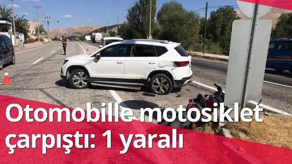 Otomobille motosiklet çarpıştı