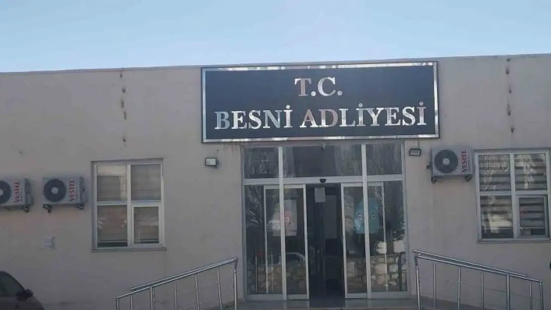 'Oy pusulalarını yırtan ve kavga eden 10 kişi adliyeye sevk edildi'