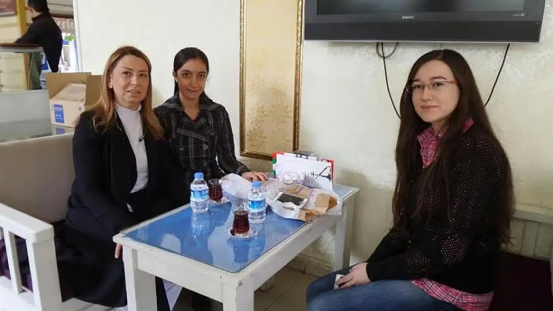 'ÇALIK: İLK OY, AK OY'''''