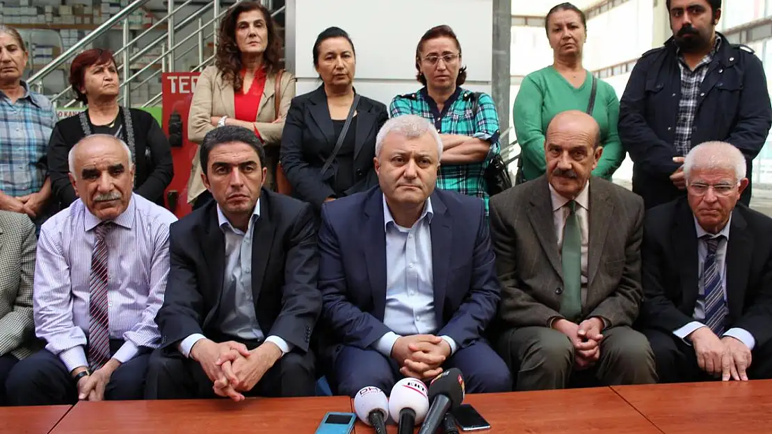  CHP İZMİR MİLLETVEKİLİ TUNCAY ÖZKAN, MALATYA'DA TAZİYE ZİYARETİNDE BULUNDU