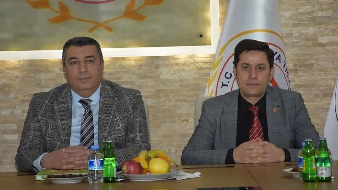 'Özcan: ''Muhtarlar, devlet ile millet arasındaki en önemli köprüdür'''