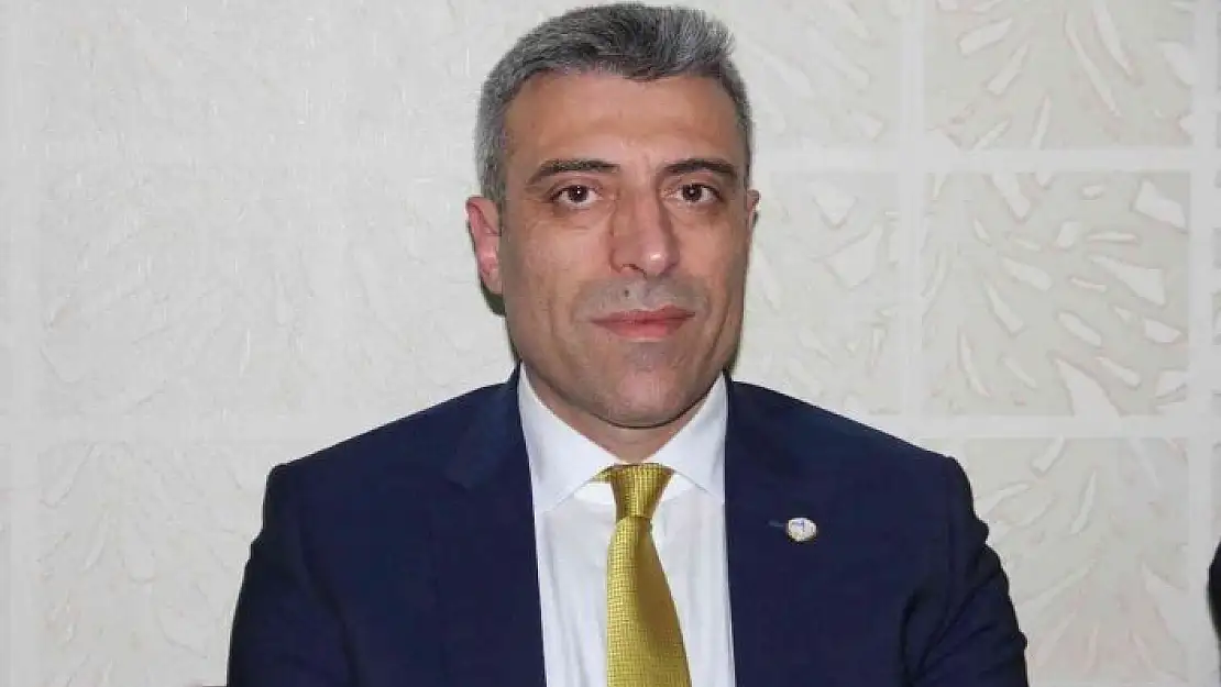 'Öztürk Yılmaz: ''6´lı masa, masalcı bir masadır'''