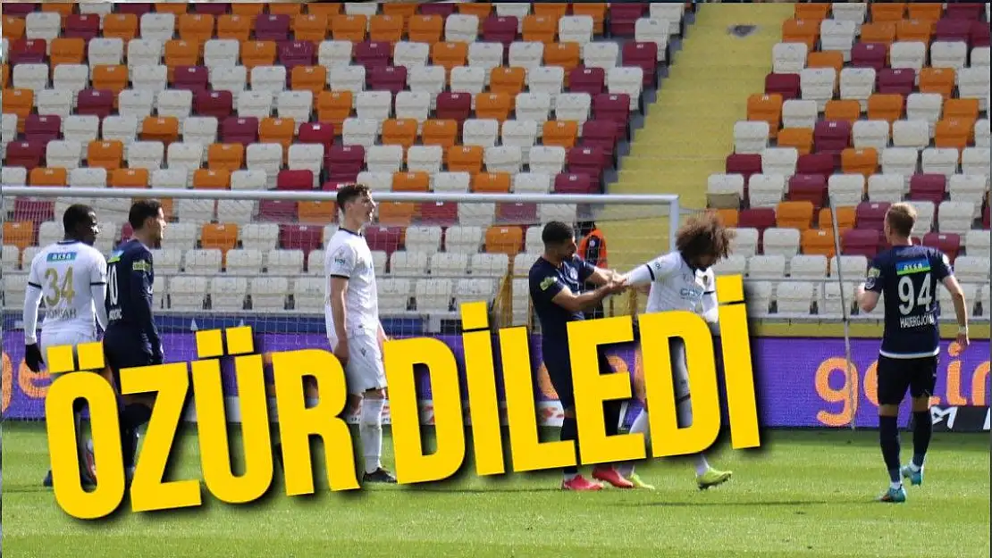 Özür diledi