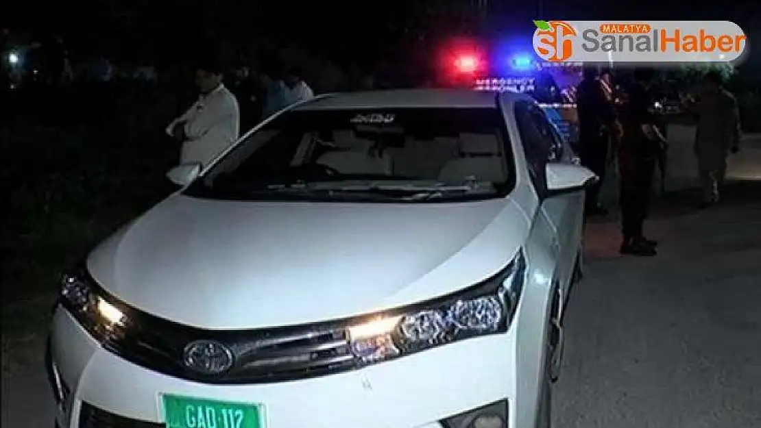 Pakistan'da polis kontrol noktasına saldırı