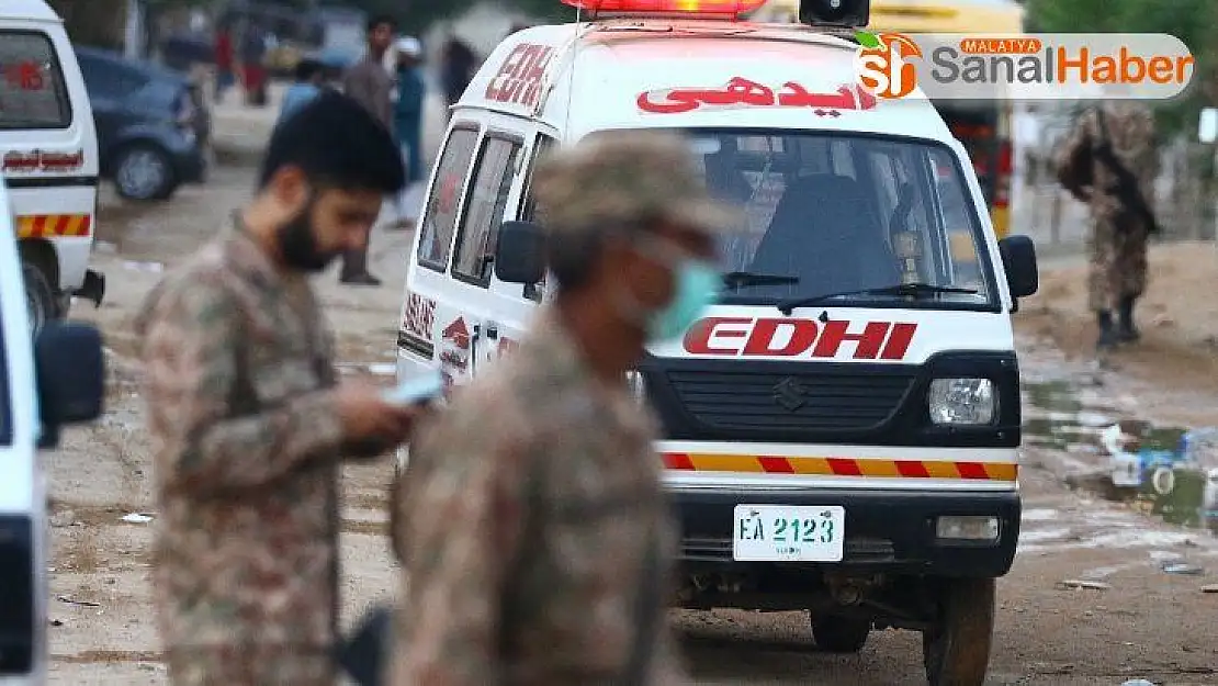 Pakistan'daki uçak kazasında ölü sayısı 97'ye yükseldi