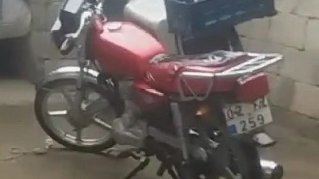 'Park halindeki motosiklet çalındı'