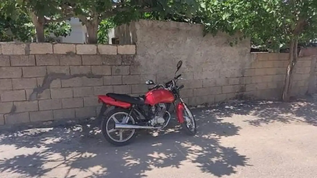 'Park halindeki motosiklet çalındı'