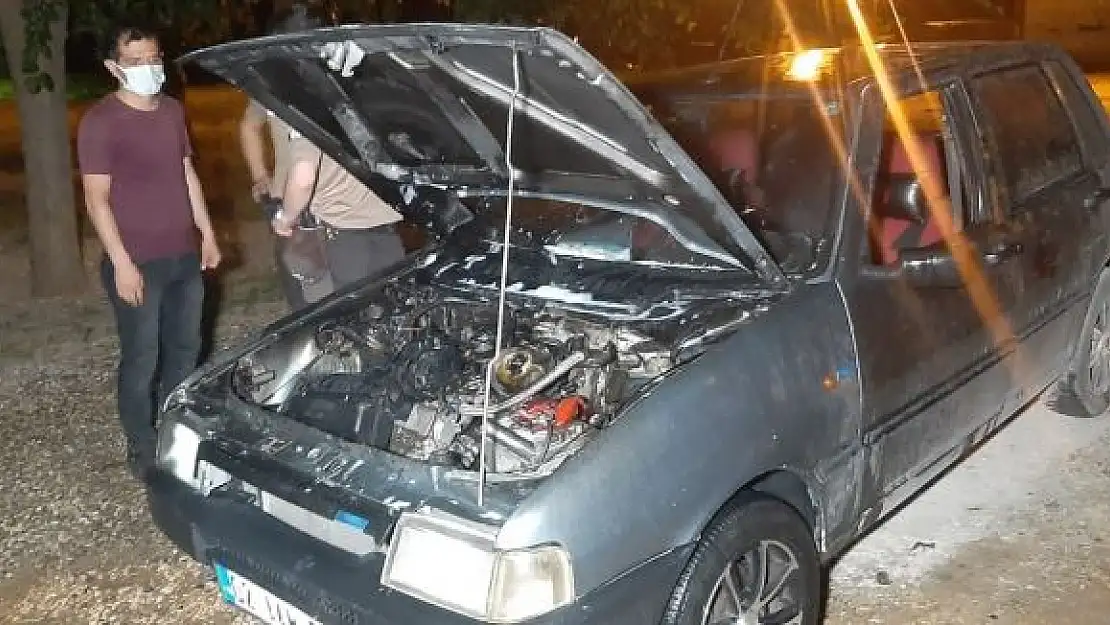 'Park halindeki otomobil yandı'