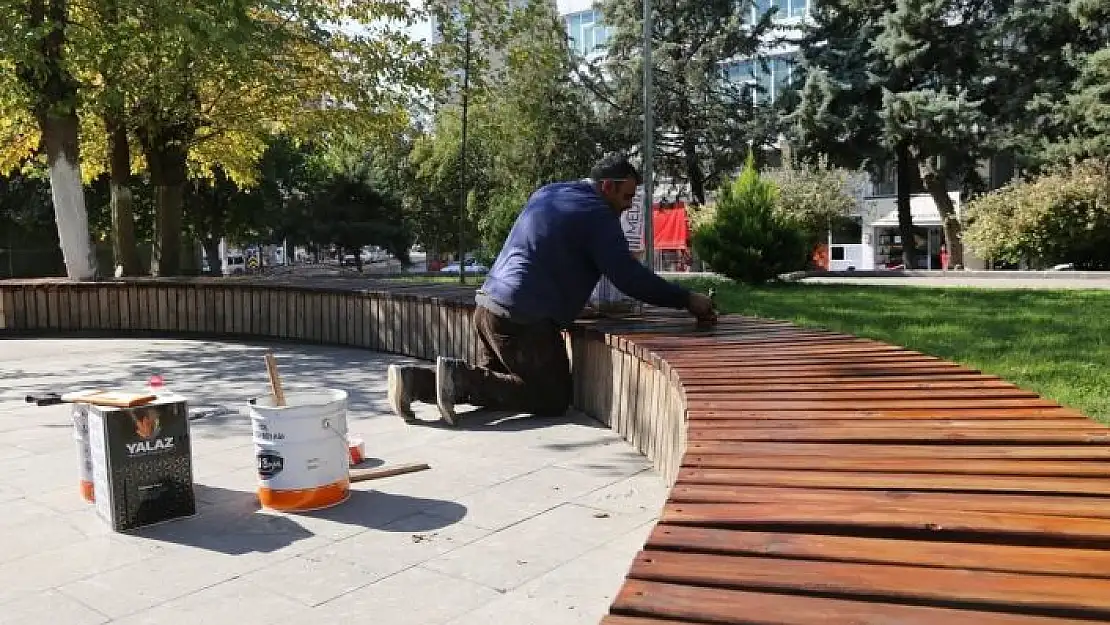 'Parklarda yenileme çalışması başladı'