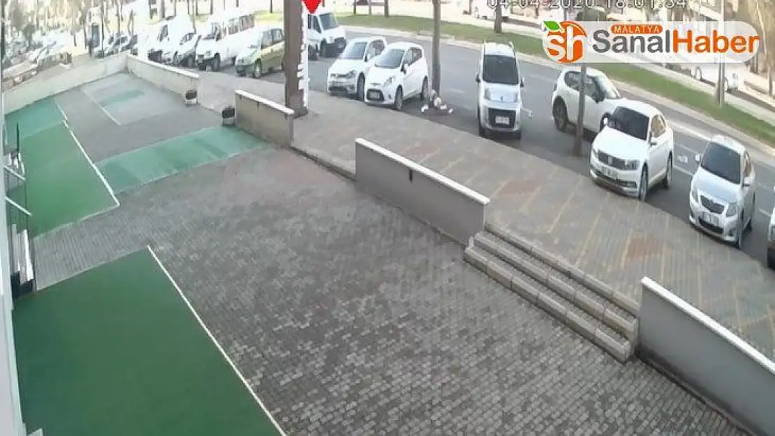 Polis memurunun öldüğü kaza kamerada
