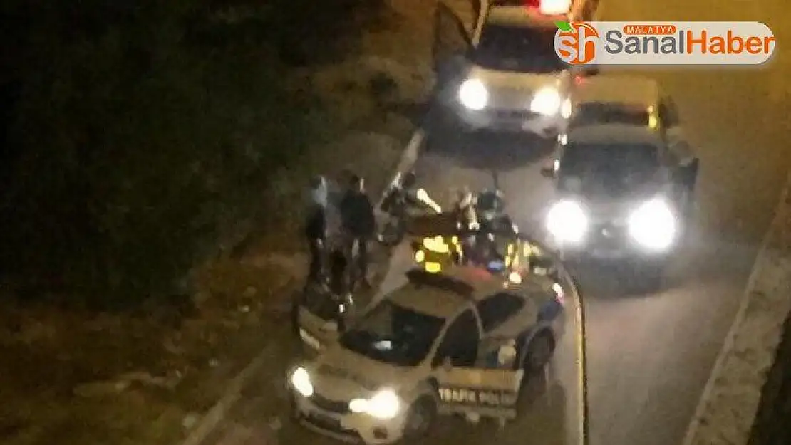 Polisle motosikletli şahıs arasındaki kovalamaca kamerada