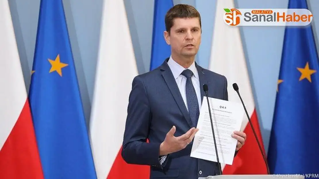 Polonya'da okullar 2020 öğretim yılının sonuna kadar kapalı kalacak