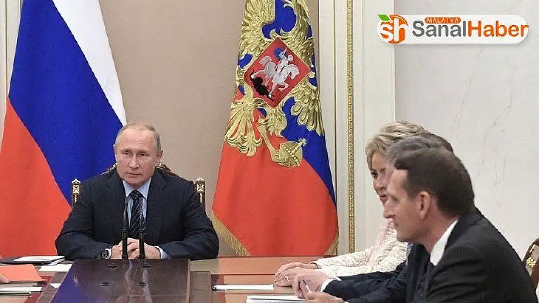 Putin, Suriye gündemiyle Güvenlik Konseyi üyelerini topladı