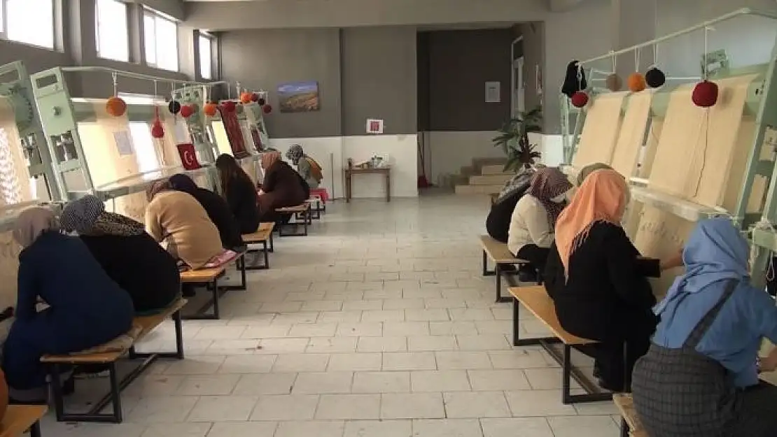 'Pütürge´de halı dokuma kursu ile kadınlara iş imkanı'