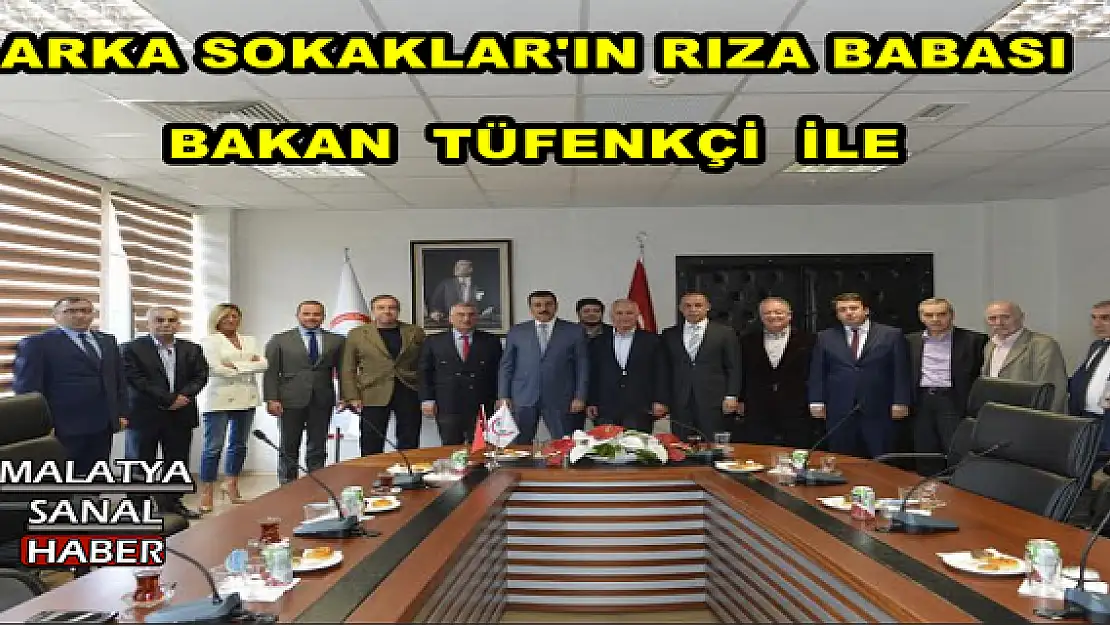 Bakan Tüfenkci, Beyoğlu esnaf ve sanatçılarını kabul etti.