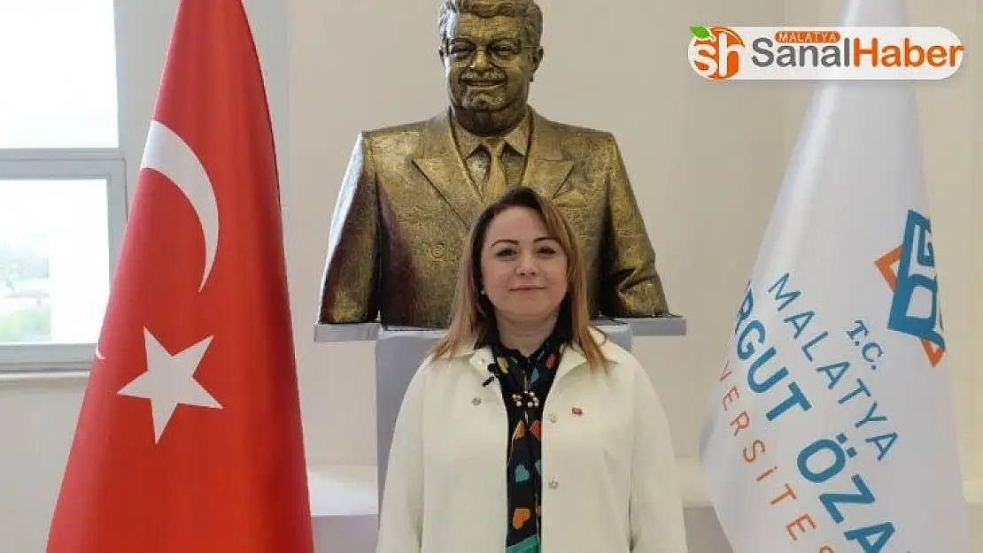 Rektör Karabulut'an Özal mesajı