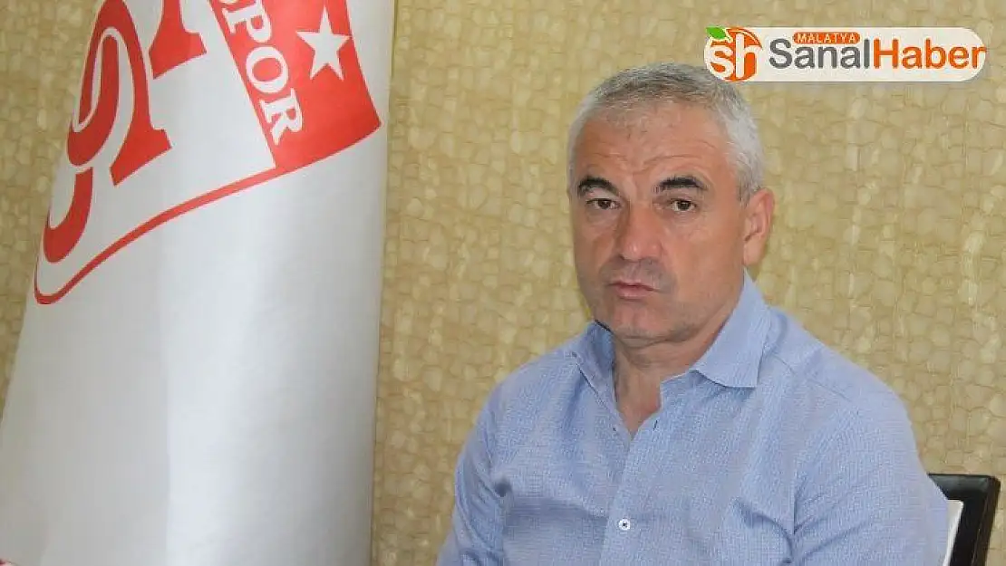 Rıza Çalımbay: 'VAR'daki hakemler maç yönetmemeli'