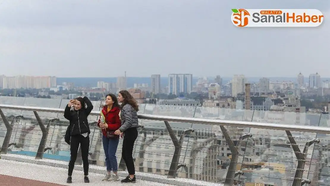 Rusya ve Ukrayna'da karantina uygulaması gevşetilmeye devam ediyor