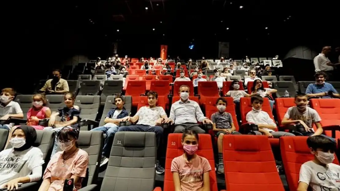 'Şafak vakti filmi Adıyaman´da gösterime girdi'