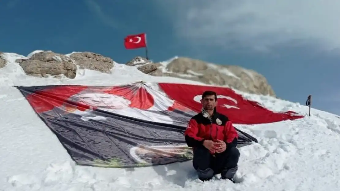 'Sağlık çalışanları için tırmandılar'