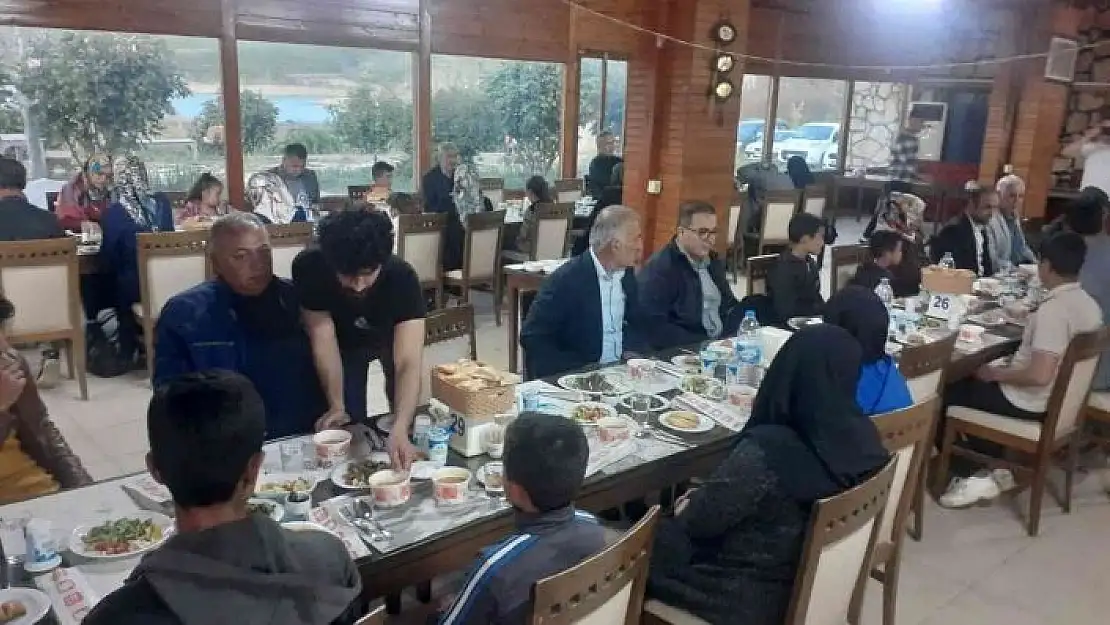 'Samsat´ta şehit, gazi, öksüz ve yetim aileler iftarda buluştu'