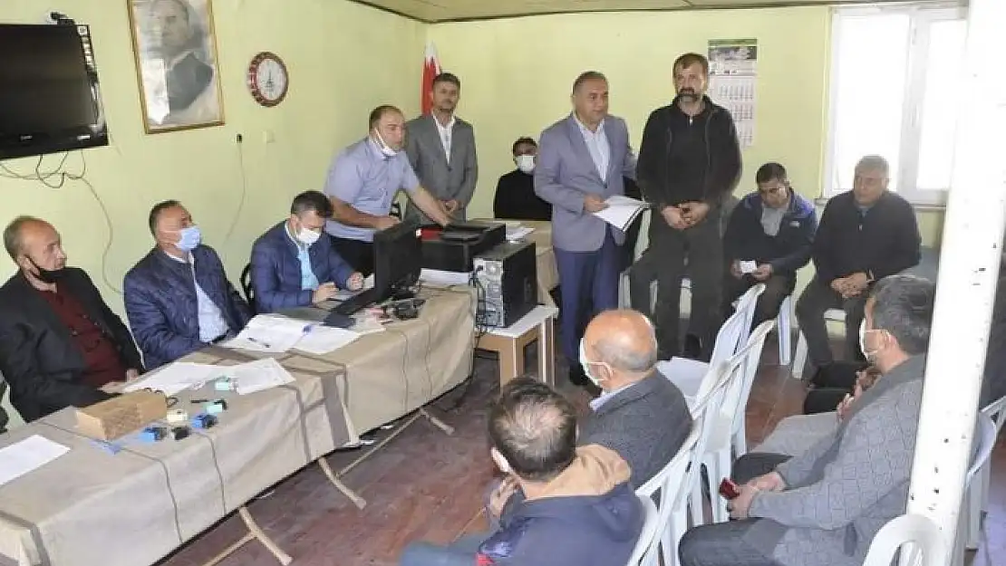 'Sanayi esnafına tapuları teslim edildi'