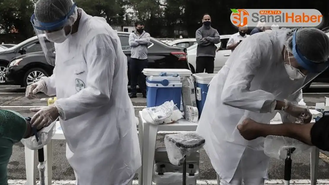Sao Paulo'da taksi şoförleri hızlı test kitleriyle kontrol ediliyor