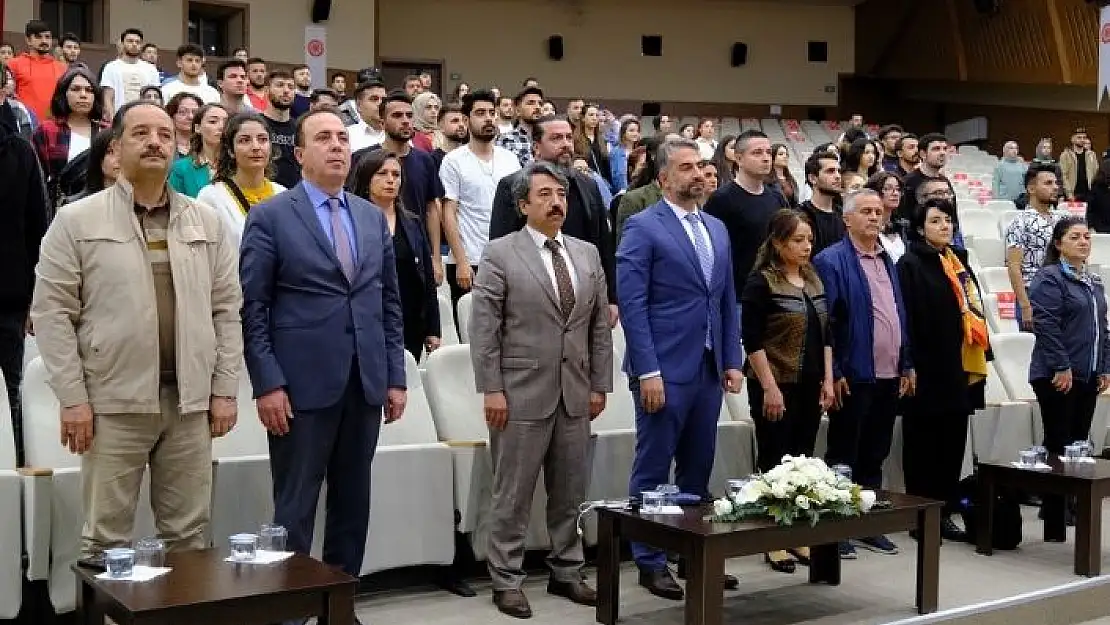 'SCÜ´ de ''Müzeler Haftasında Üniversitemiz Müzeleri'' konulu konferans düzenlendi'