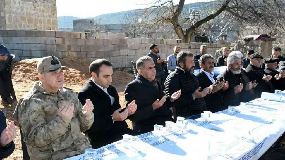 'Şehit er, şehadetinin 40. gününde anıldı'