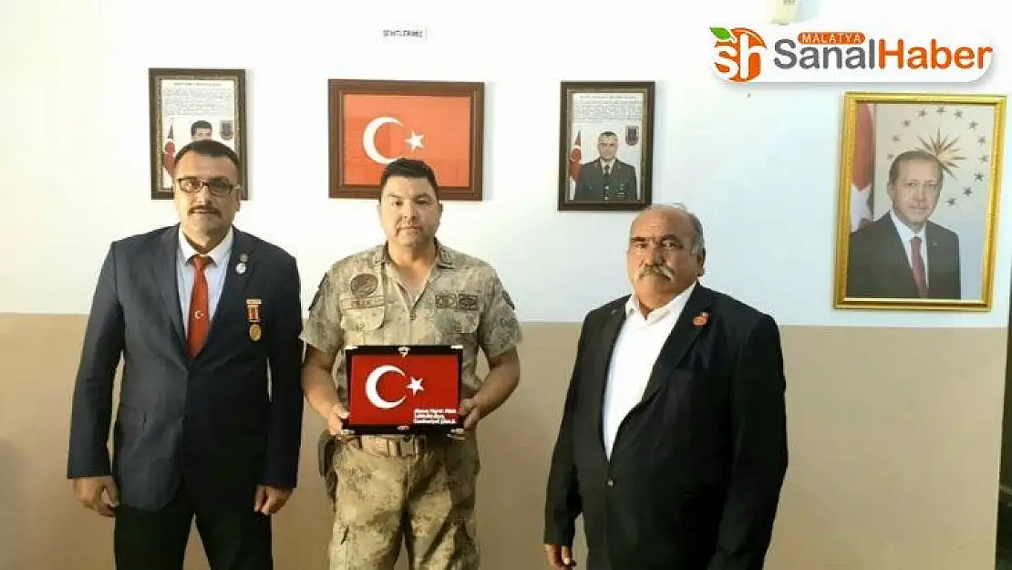 Şehit ve Gaziler Derneği'nden Jandarma'ya teşekkür ziyareti