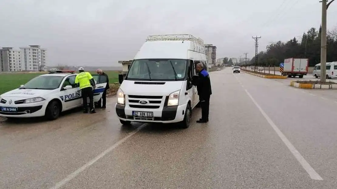 'Servis araçları denetlendi'