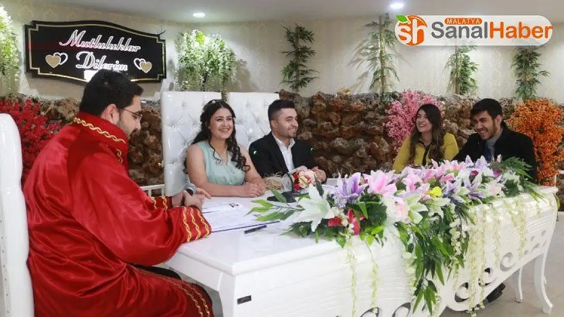 Sevgililer Günü'nde nikah yoğunluğu yaşanıyor