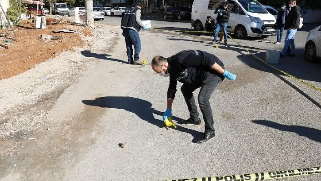 'Sevgilisini rahatsız eden şahsı vurdu'