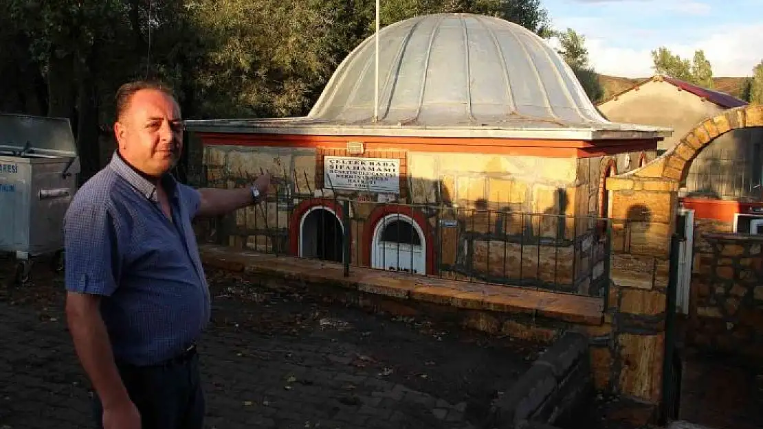 'Şifa arayan felç hastaları bu suya akın ediyor'