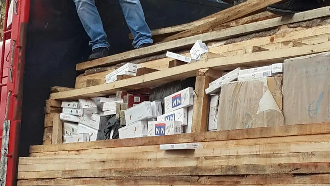 80.000 Paket Kaçak Sigara Ele Geçirildi
