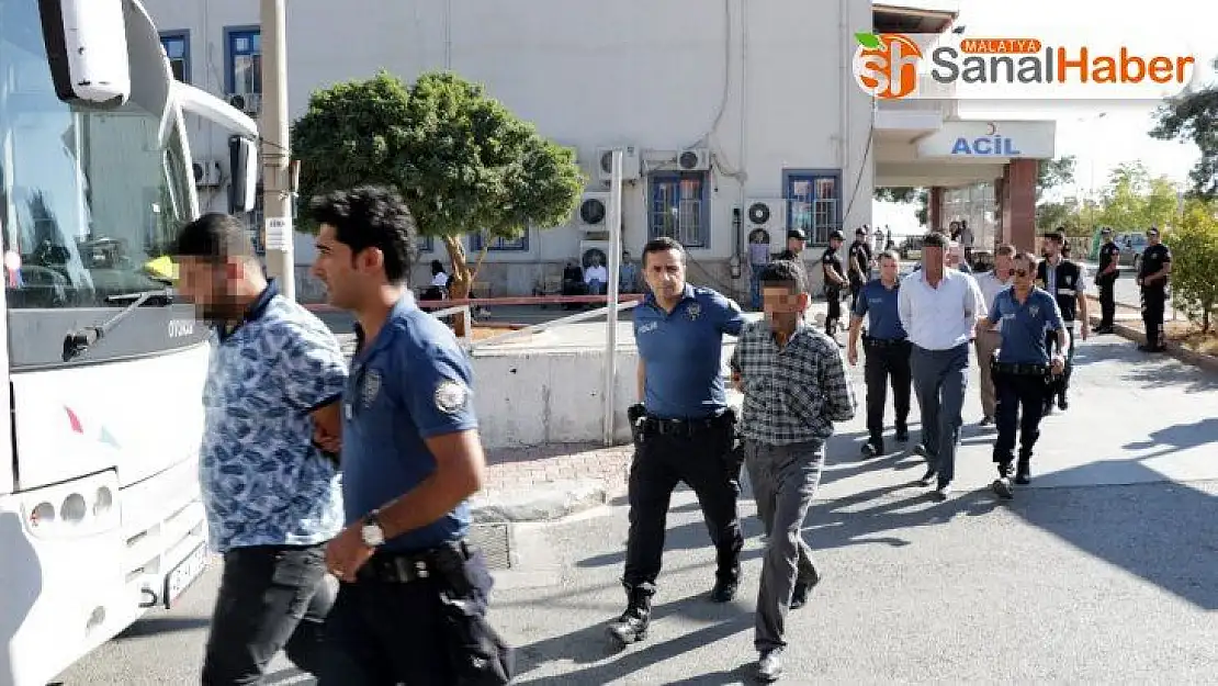 Silah kaçakçılarına 5 ilde operasyon: 9 gözaltı